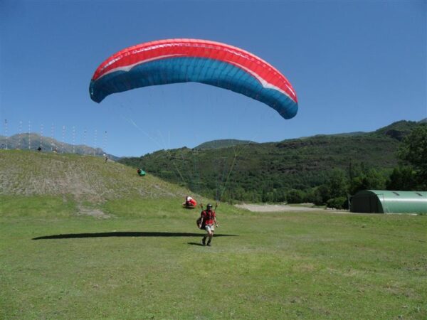 Curso de Iniciación Parapente 2 Curso de Iniciación Parapente